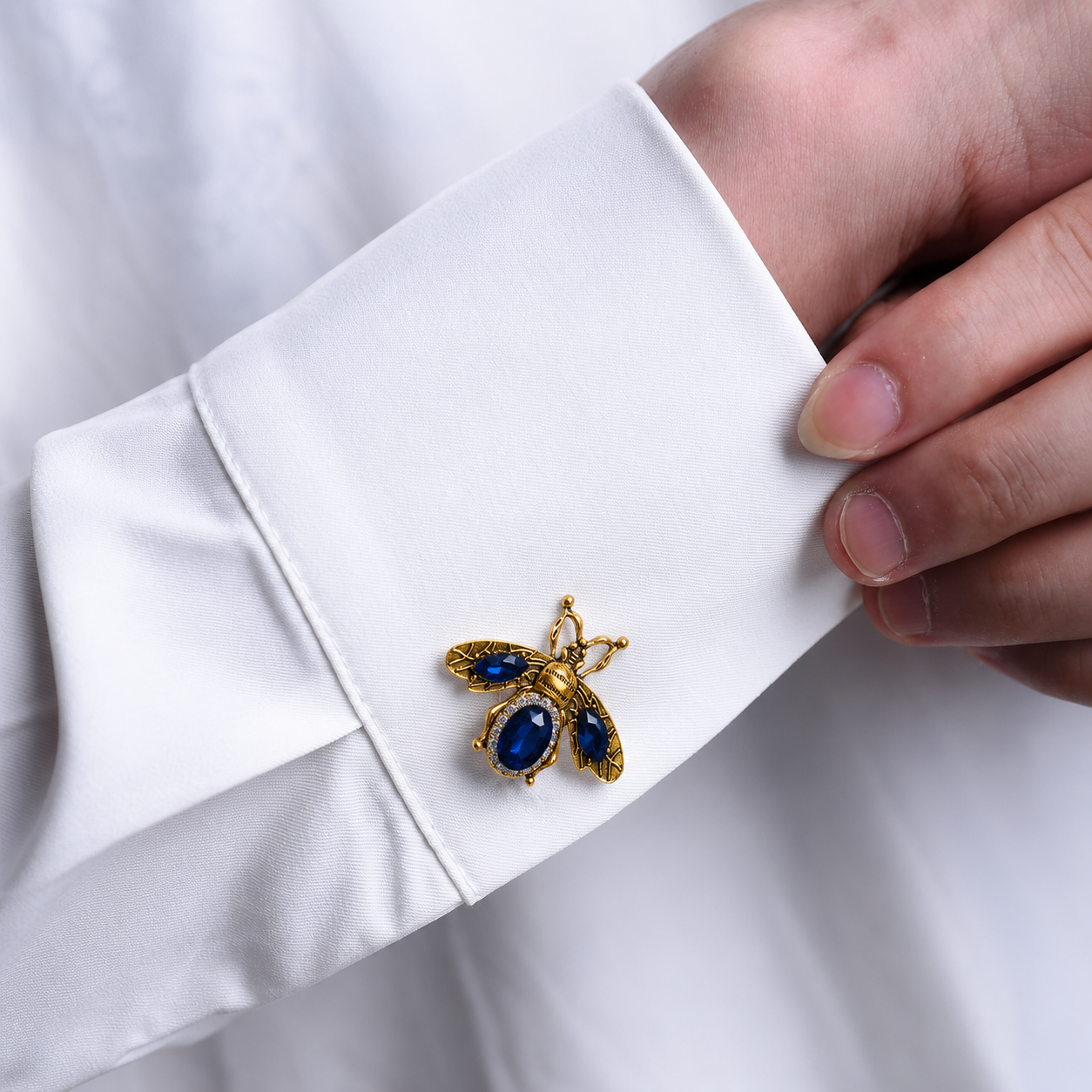 Sapphire Queen Bee Button Cover