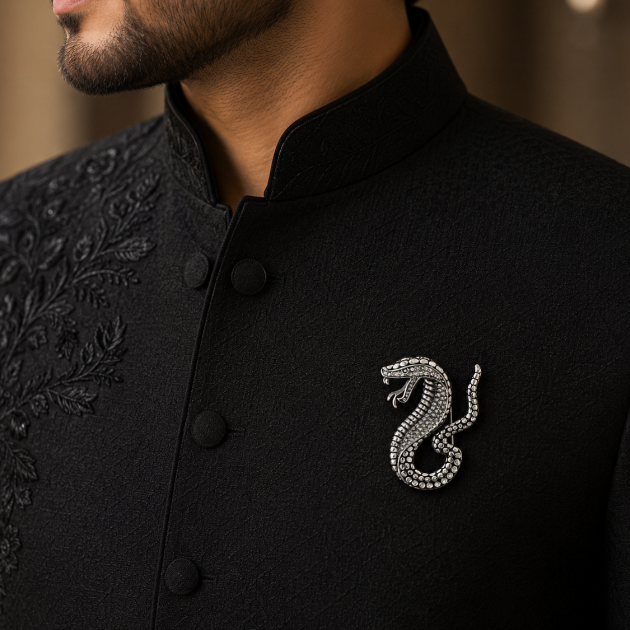 Cobra brooches best for wedding gifting