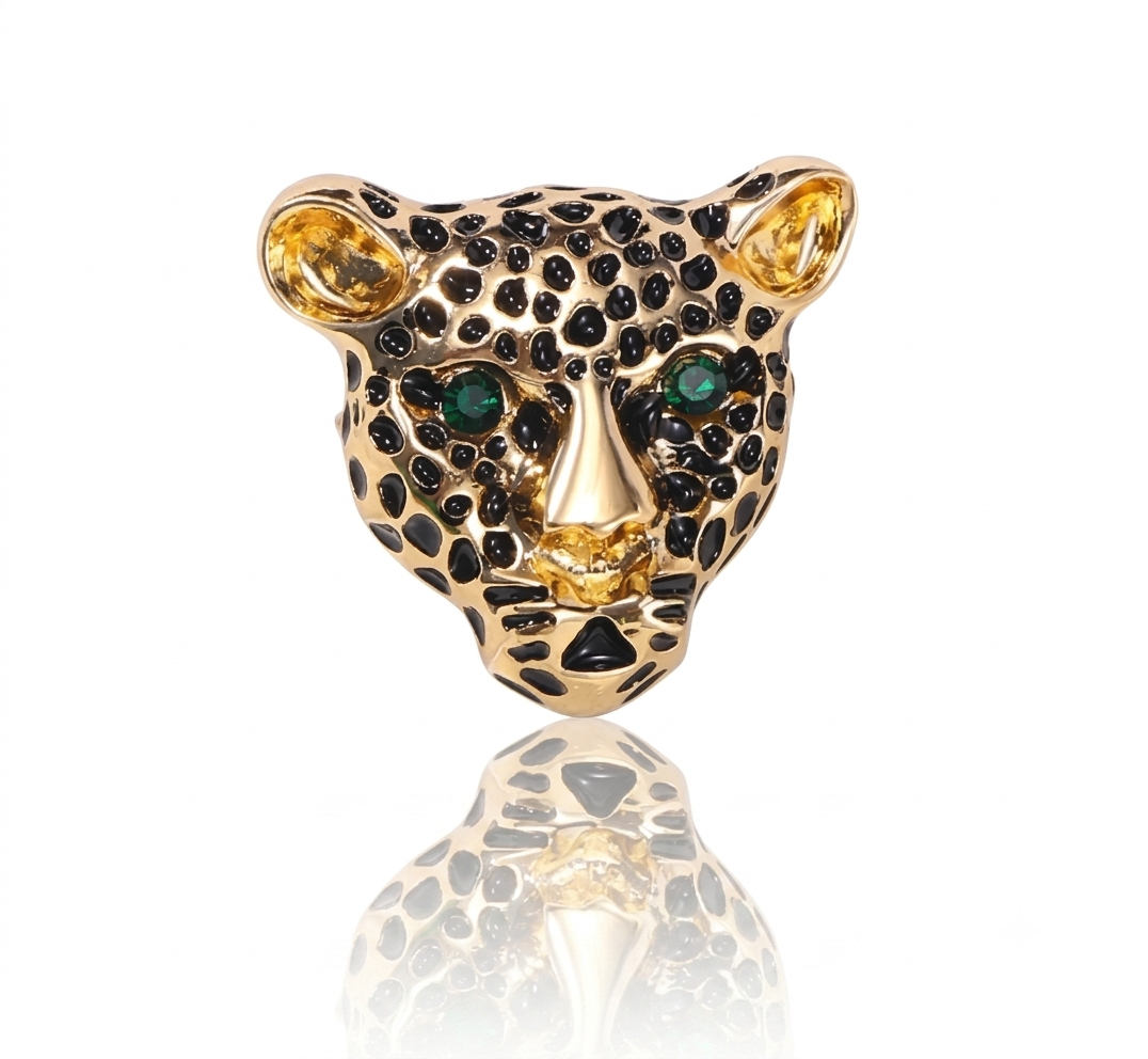 Majestic Leopard Head Brooch Pin