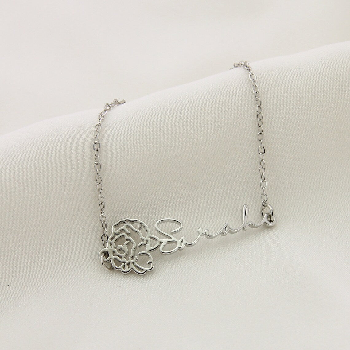 Signature Bloom Necklace