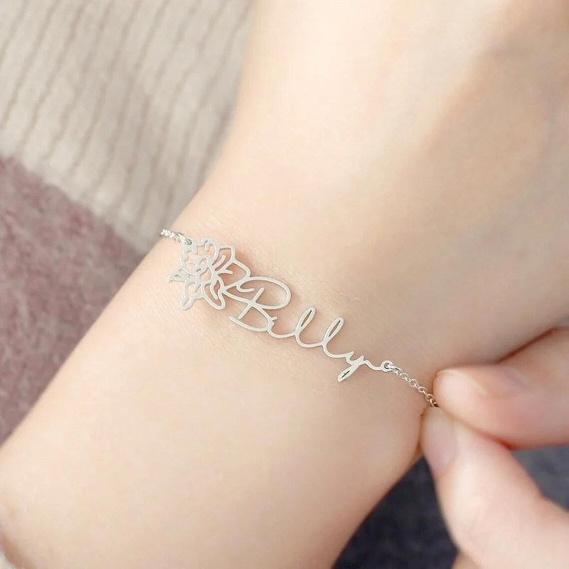 Signature Bloom Necklace