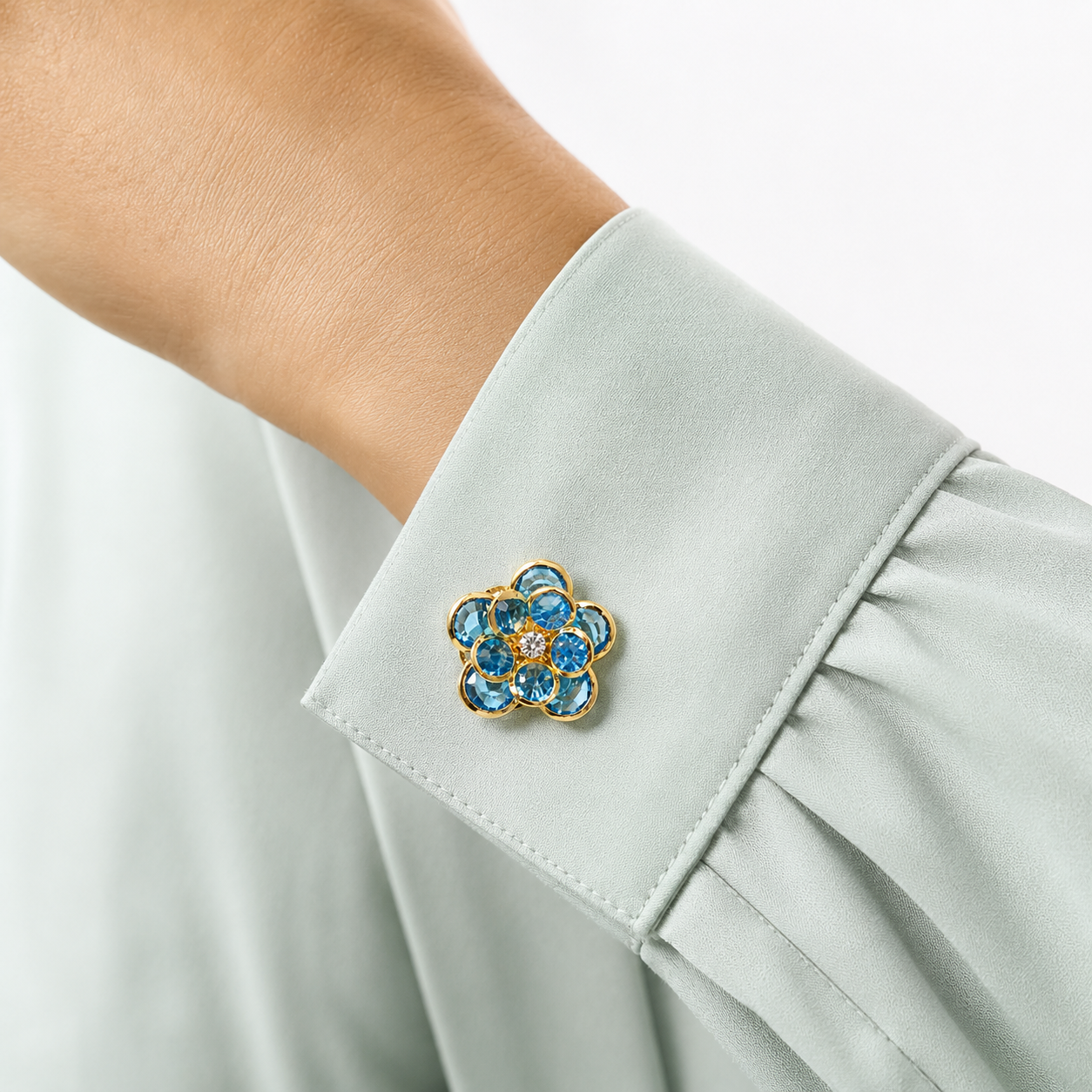 Bluebell Royale Button Cover