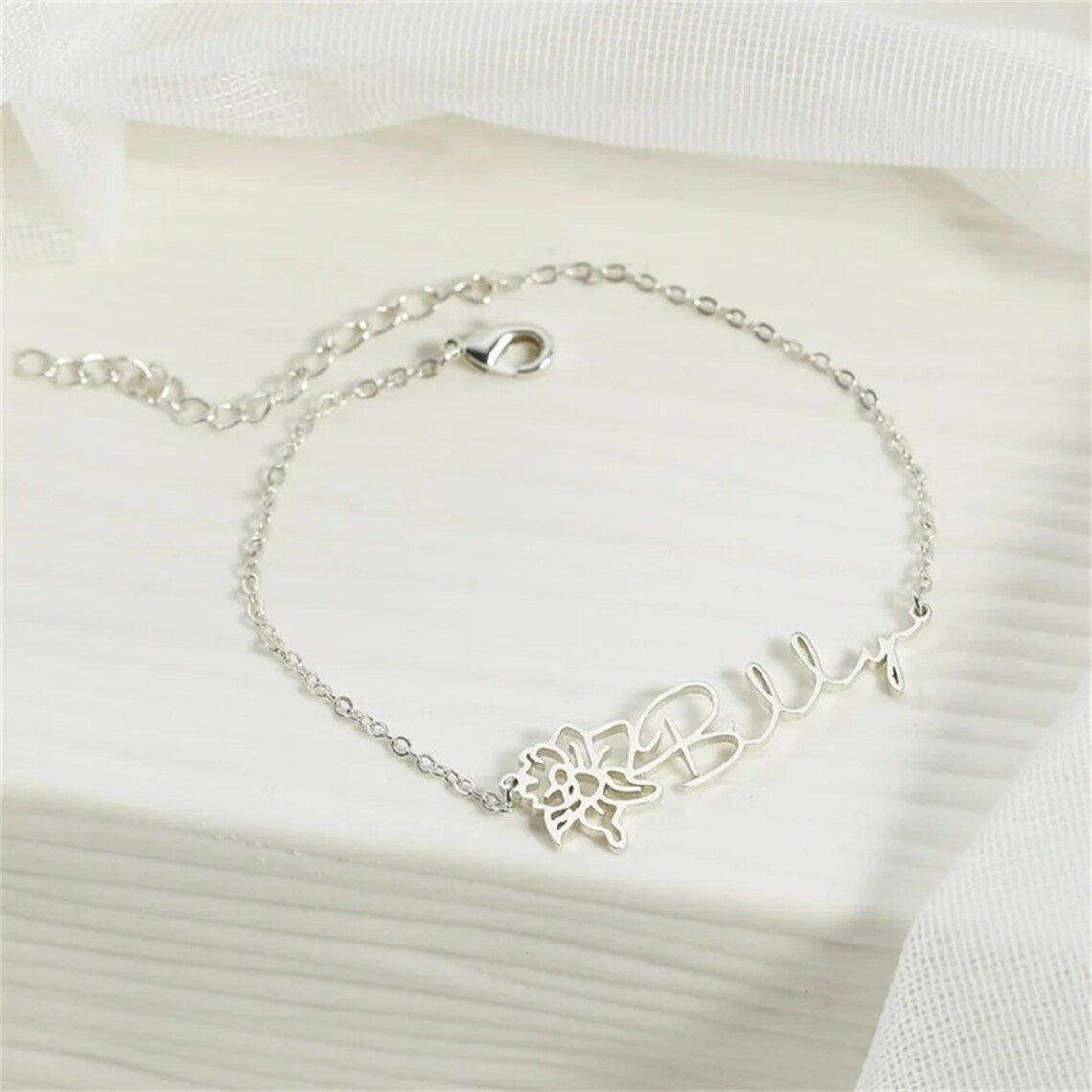 Signature Bloom Necklace